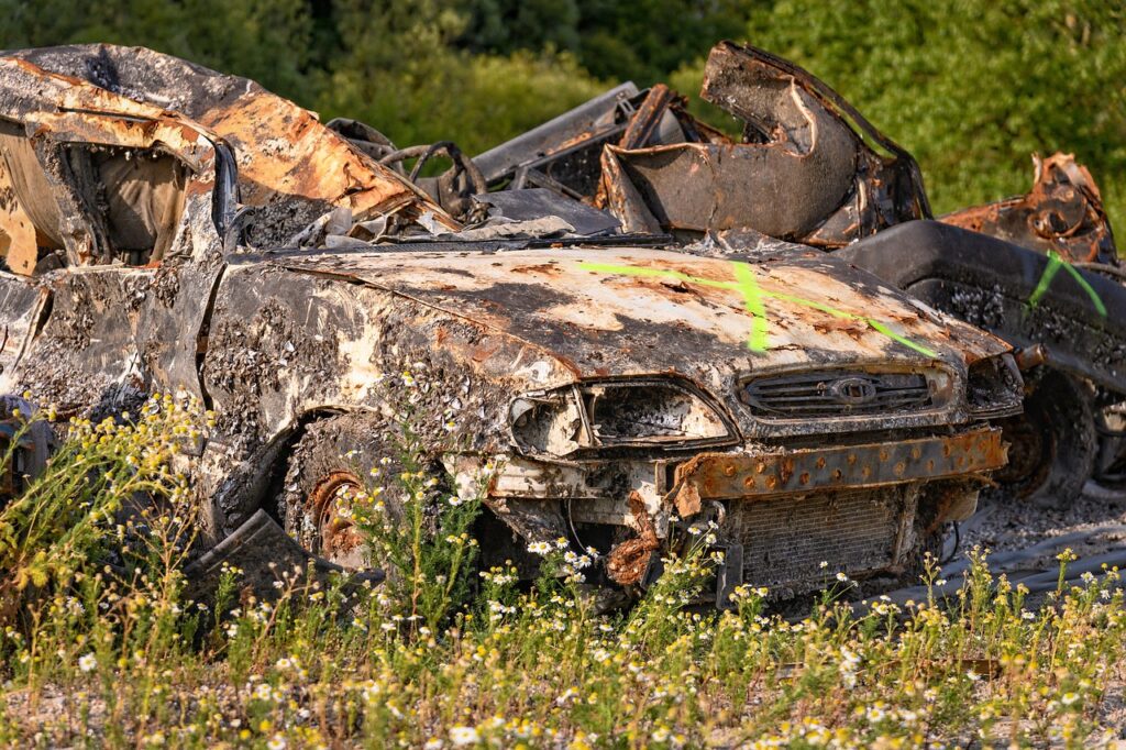 Cash for vehicle metallic body